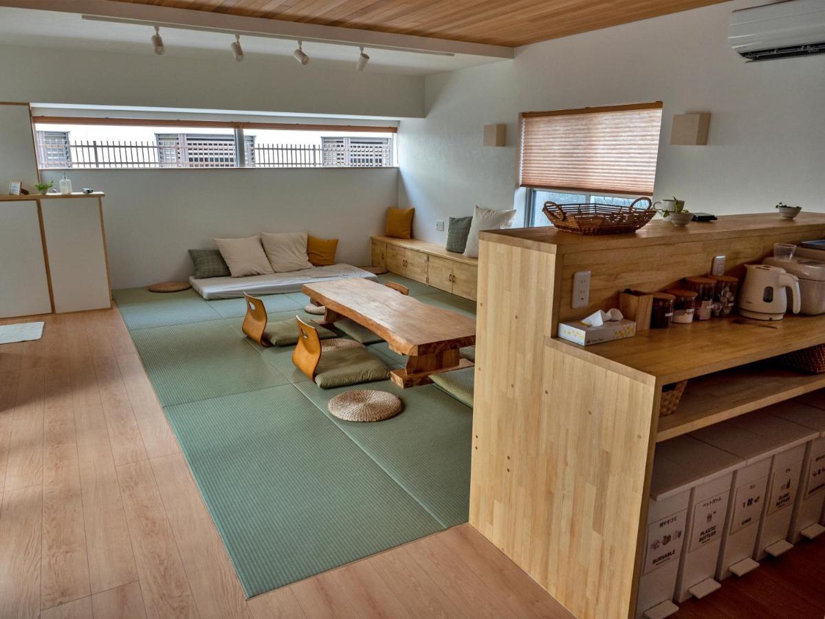 Guest House Ishigaki Ishigaki  Buitenkant foto